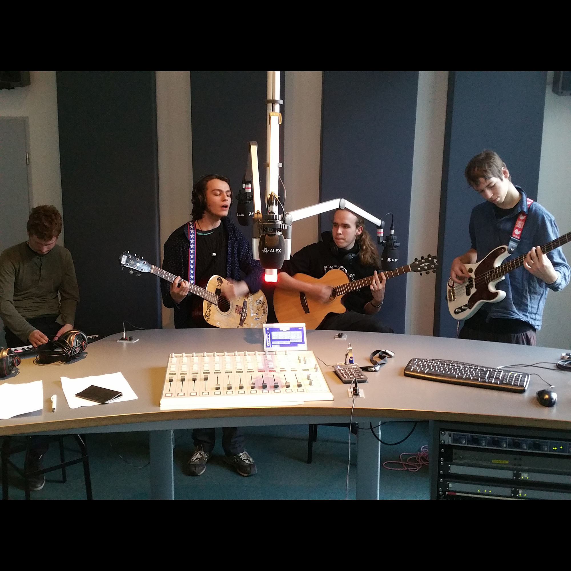 Interview mit THE RESTLESS LIVER 02 episode artwork