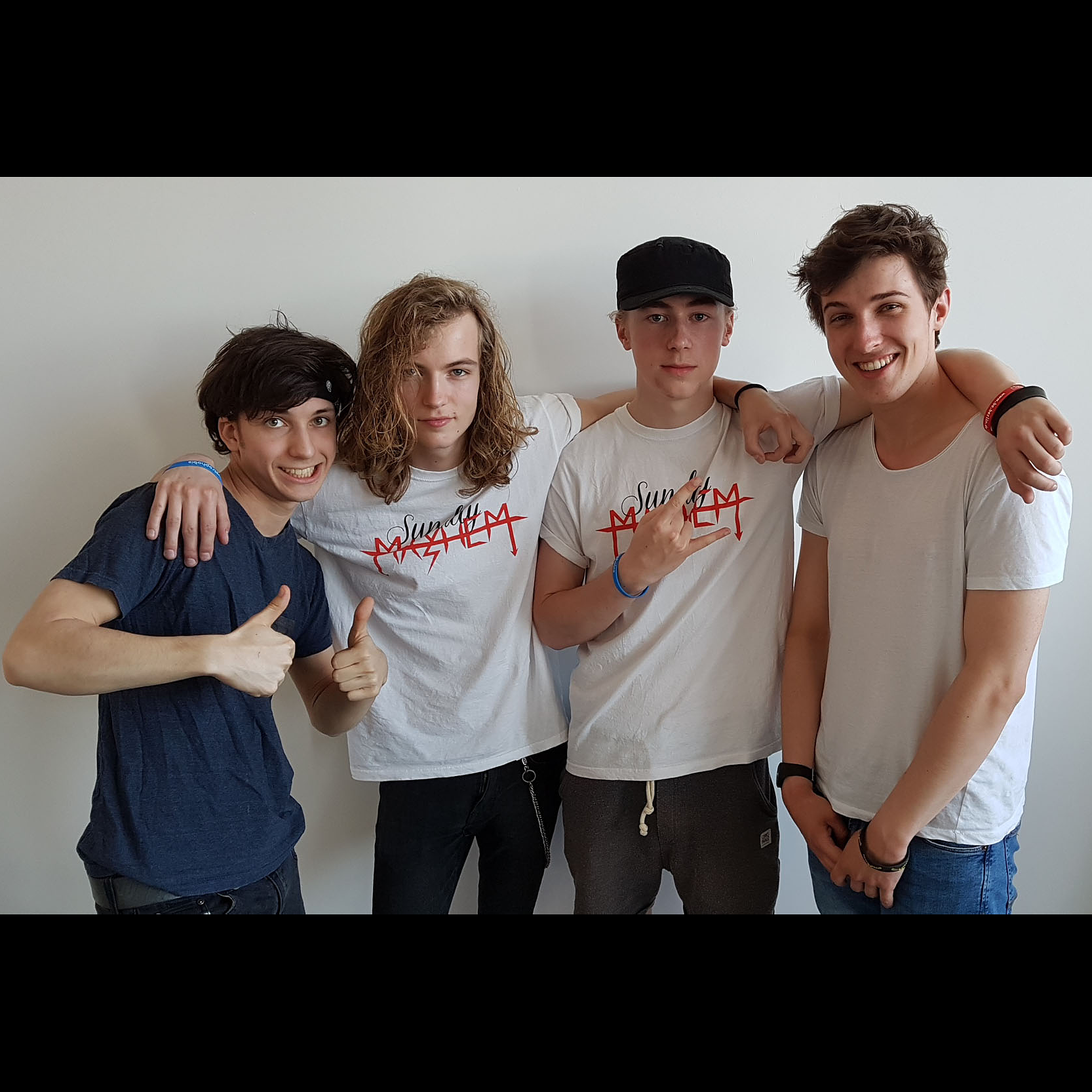 Interview mit SUNDAY MEYHEM episode artwork