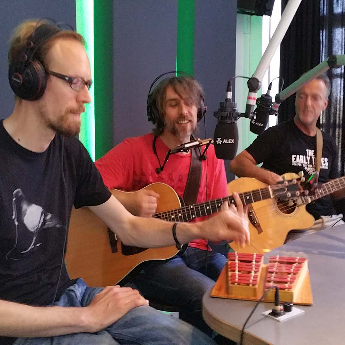 Interview mit THE EARLY TAPES episode artwork
