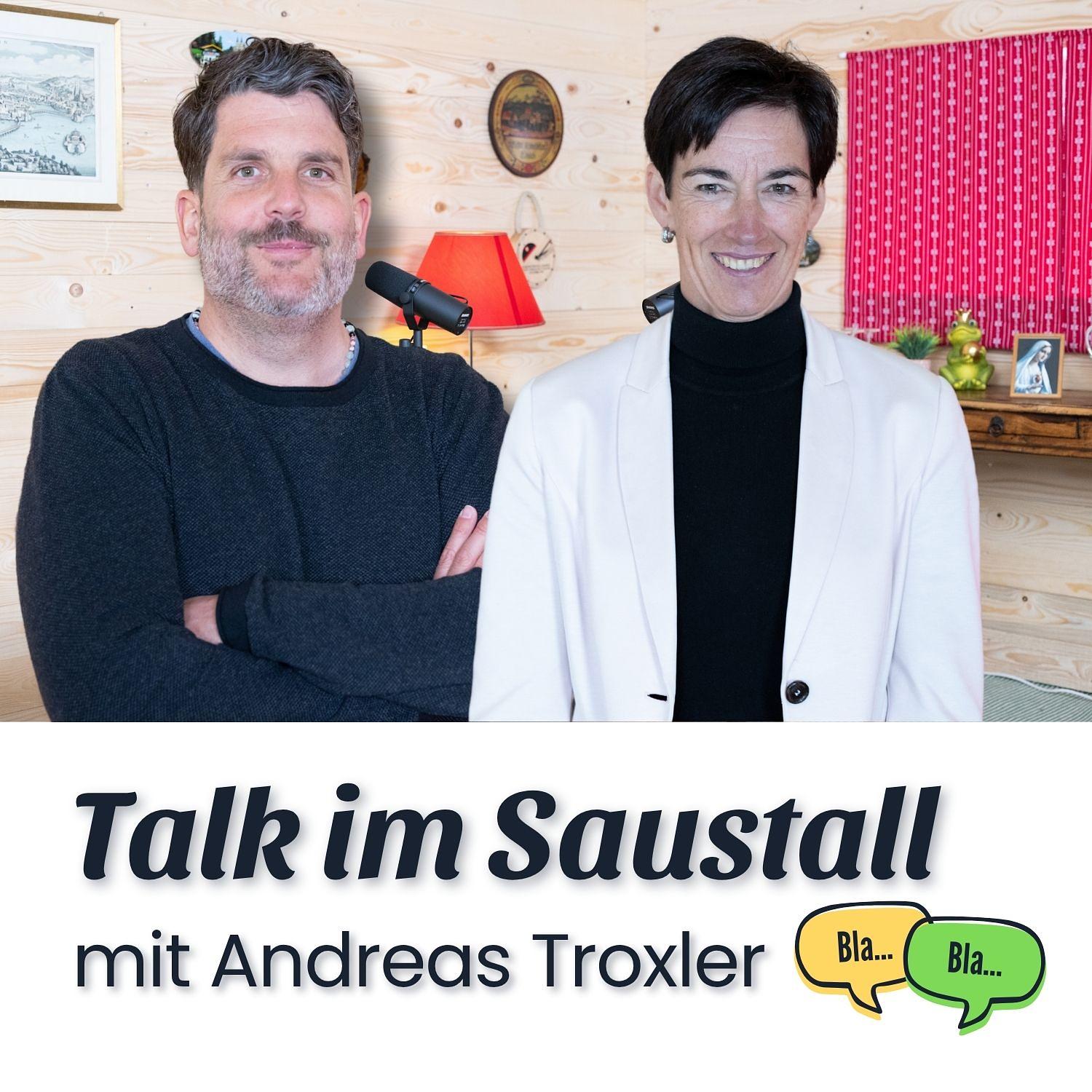 #23 – Andrea Ming  – Die Direktorin des Campus Sursee über Bergtouren, Baugewerbe und Zukunftspläne episode artwork
